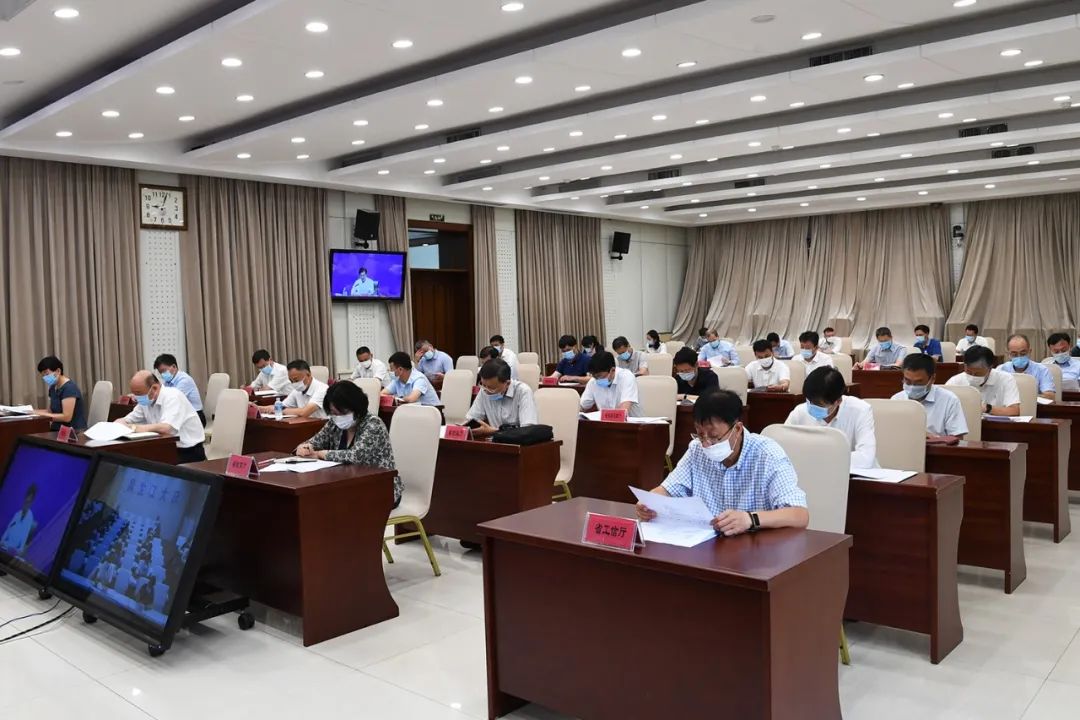 徐建国：四大行动攻坚散煤传染治理 坚定打好蓝天保卫战