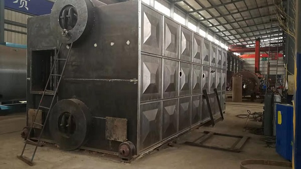 新邵发展“两节”特种设备安全大查抄