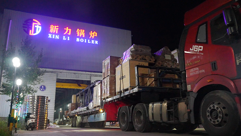 凌晨1点，，，，，，，2121非凡锅炉的灯还亮着——为客户发出一台25吨生物质锅炉